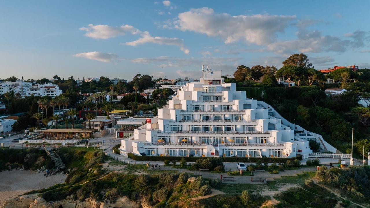 Monicca Collection And Residences Aparthotel